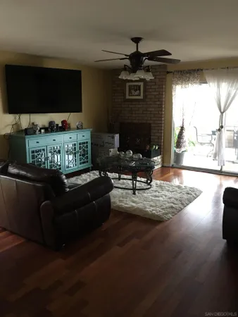 $3,950 | 13153 Avenida Grande, San Diego, CA 92129