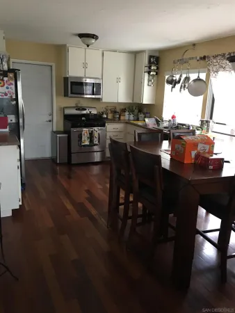 $3,950 | 13153 Avenida Grande, San Diego, CA 92129