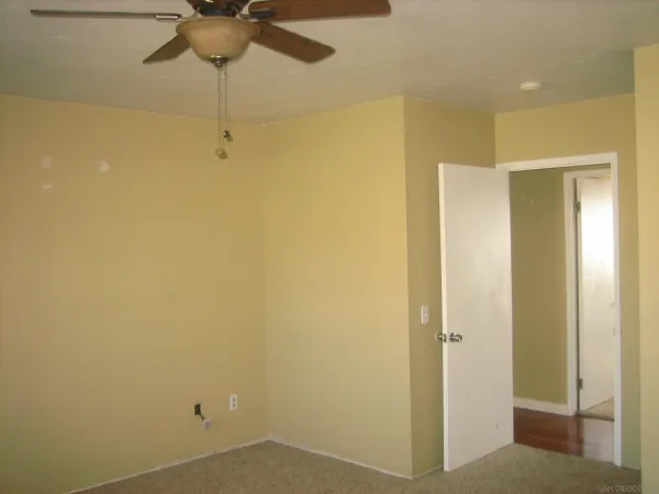 $3,950 | 13153 Avenida Grande, San Diego, CA 92129