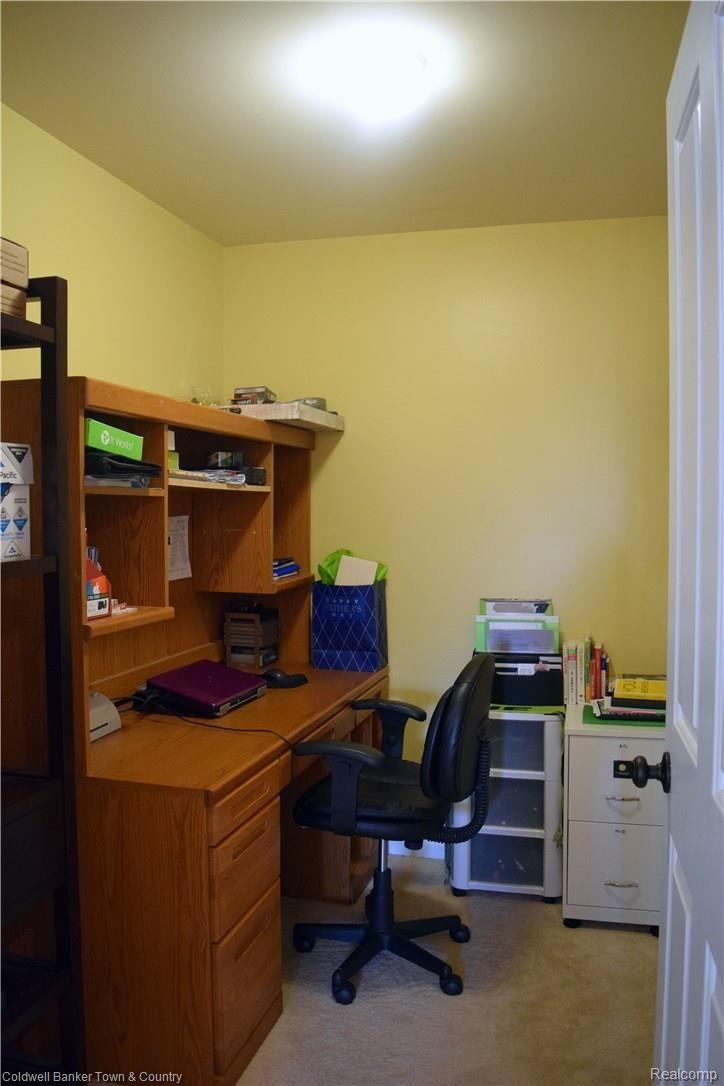 4203 Hampton Ridge Boulevard Howell, MI 48843 - Photo 17 of 17 office.jpg
