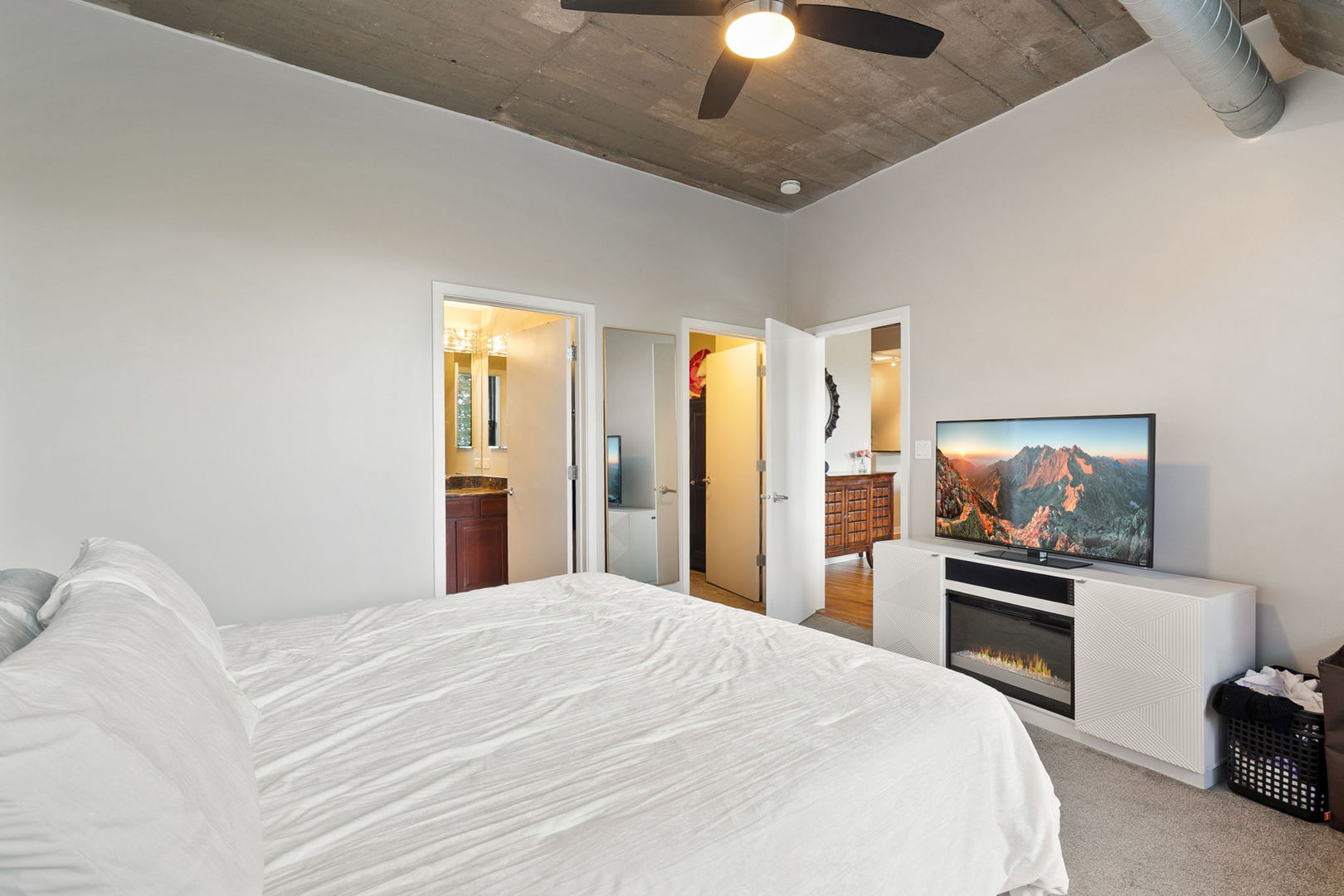 1069 West 14th Place, Unit 225 Chicago, IL 60608 - Photo 15 of 43