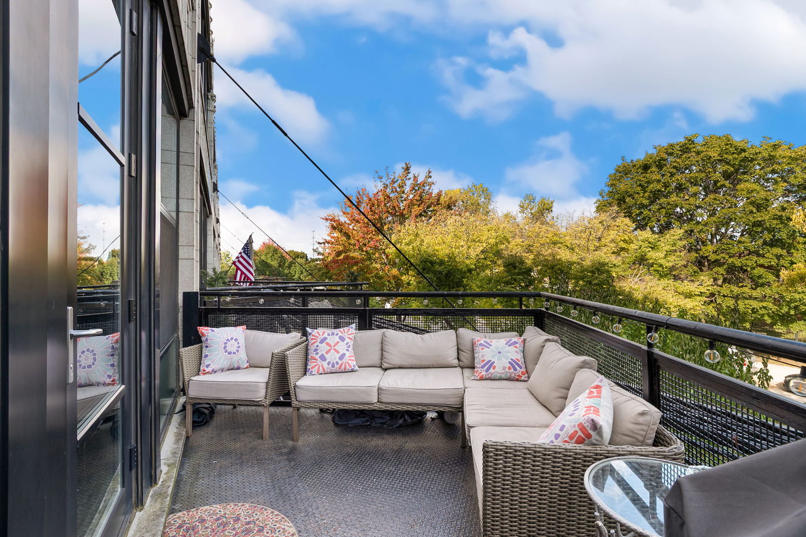 1069 West 14th Place, Unit 225 Chicago, IL 60608 - Photo 26 of 43