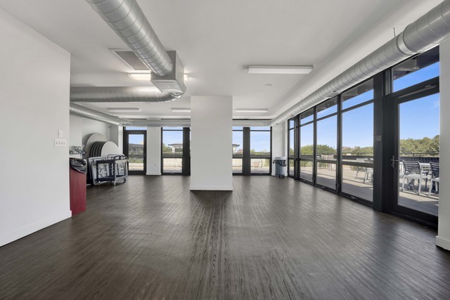 1069 West 14th Place, Unit 225 Chicago, IL 60608 - Photo 36 of 43