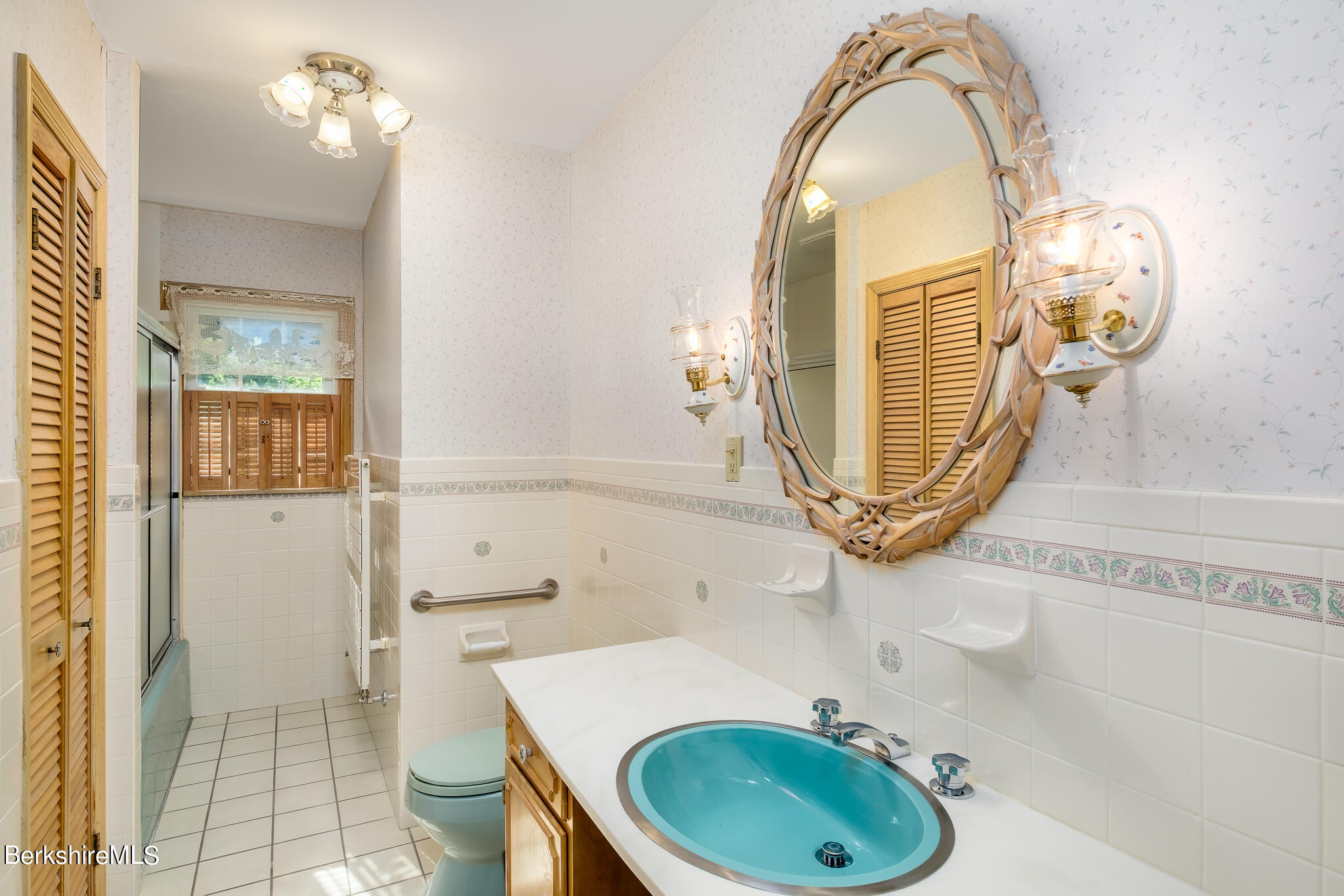 183 W Road Stephentown, NY 12168 - Photo 28 of 49 Full bath off hallway