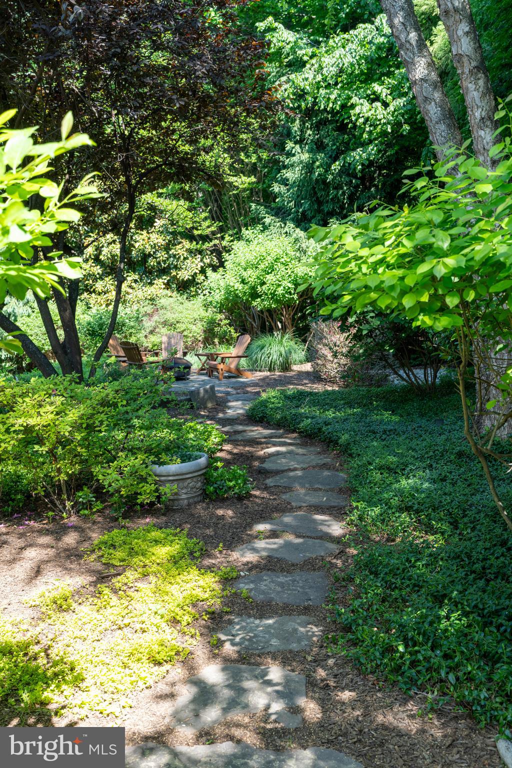 2006 Cranbourne Road Lutherville-Timonium, MD 21093 - Photo 81 of 89 Backyard