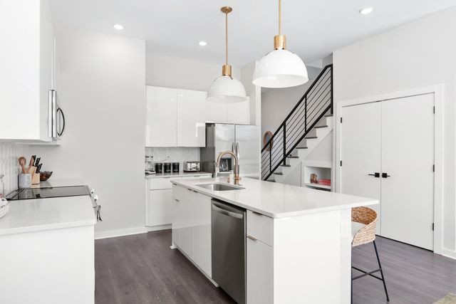 $2,390,000 | 1233 Lischey Avenue, Nashville, TN 37207