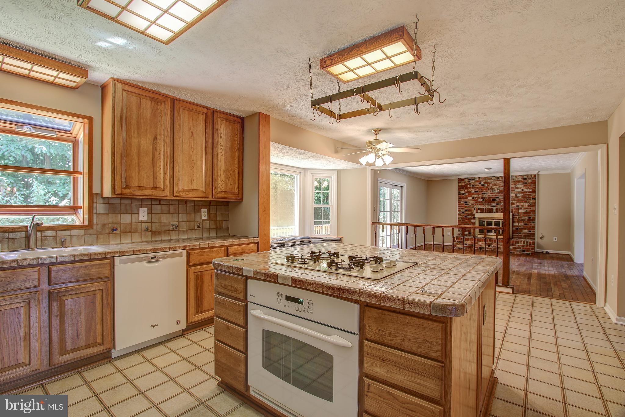 7400 Jenna Road Springfield, VA 22153 - Photo 13 of 34 Gallery Image 13