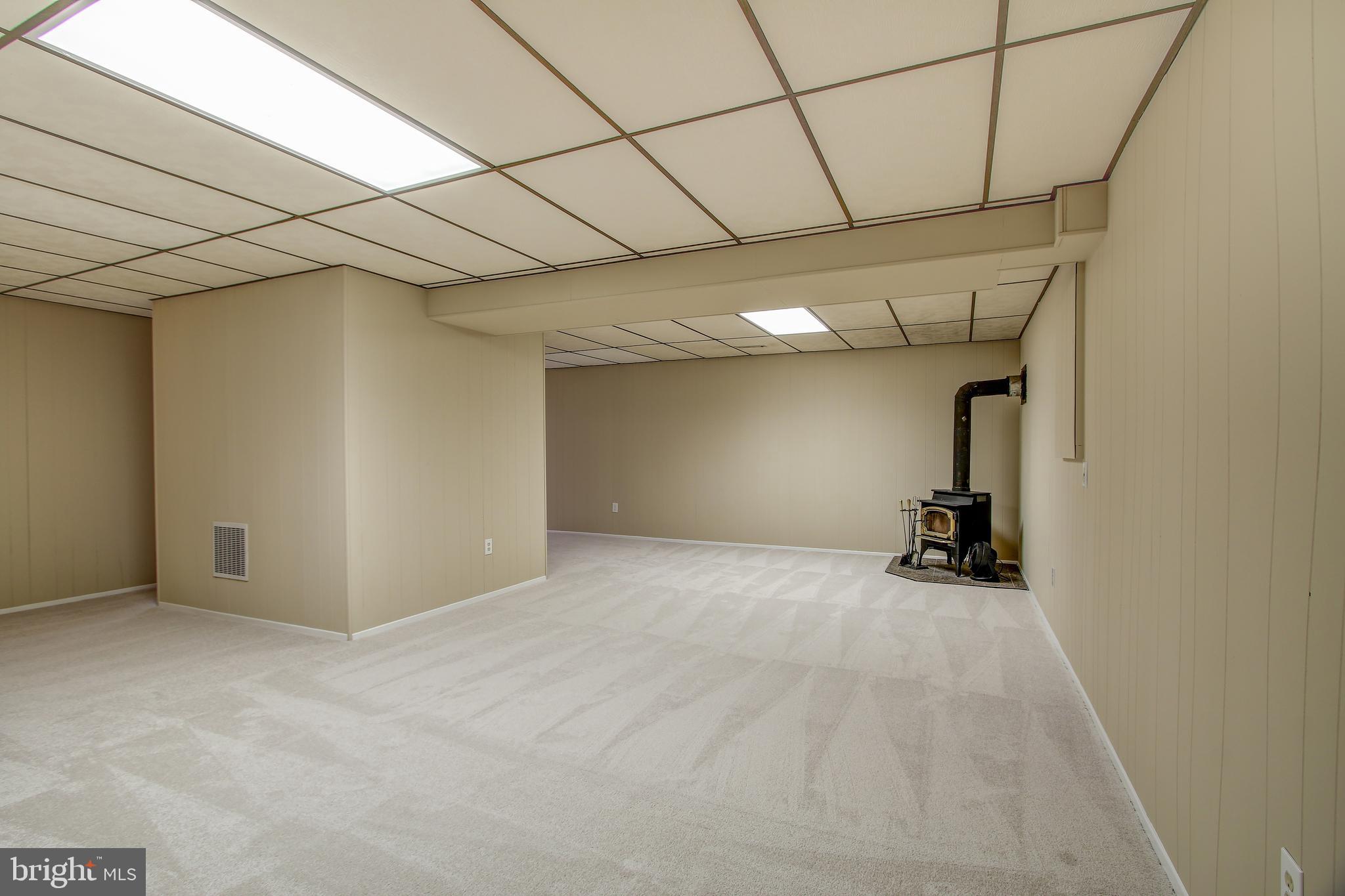 7400 Jenna Road Springfield, VA 22153 - Photo 29 of 34 Gallery Image 29