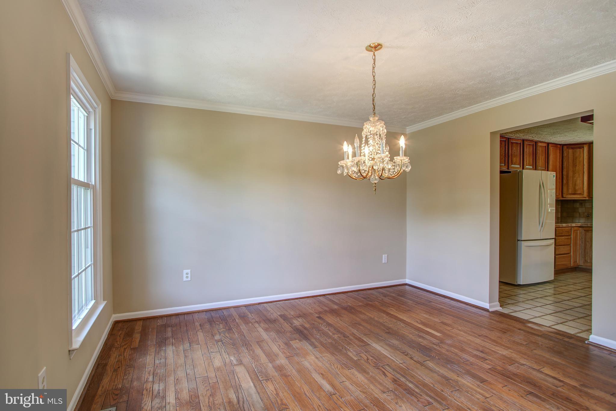 7400 Jenna Road Springfield, VA 22153 - Photo 4 of 34 Gallery Image 4