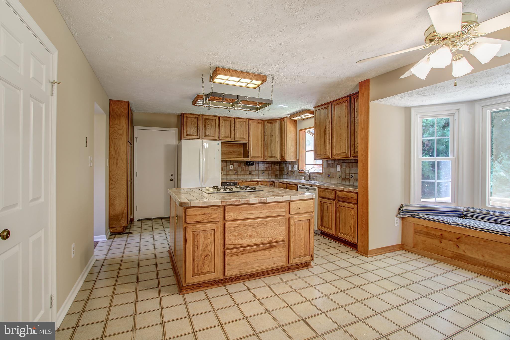 7400 Jenna Road Springfield, VA 22153 - Photo 10 of 34 Gallery Image 10
