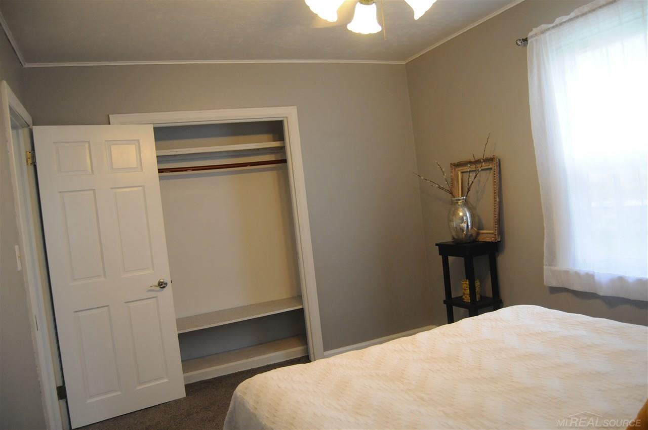 7970 North Road Fort Gratiot, MI 48059 - Photo 23 of 52