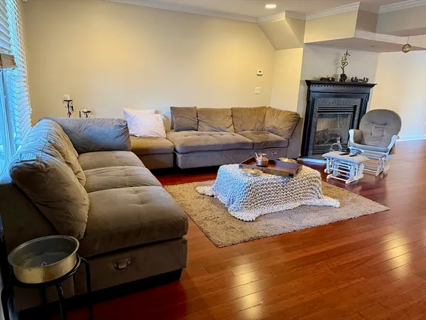 $3,850 | 218 Rangeway Road, Unit 213, Billerica, MA 01862