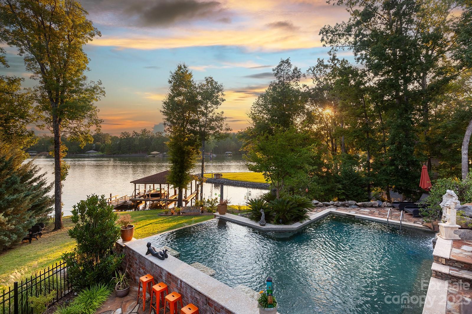 5239 Mallard Point Road Lake Wylie, SC 29710 - Photo 2 of 47 Gallery Image 2