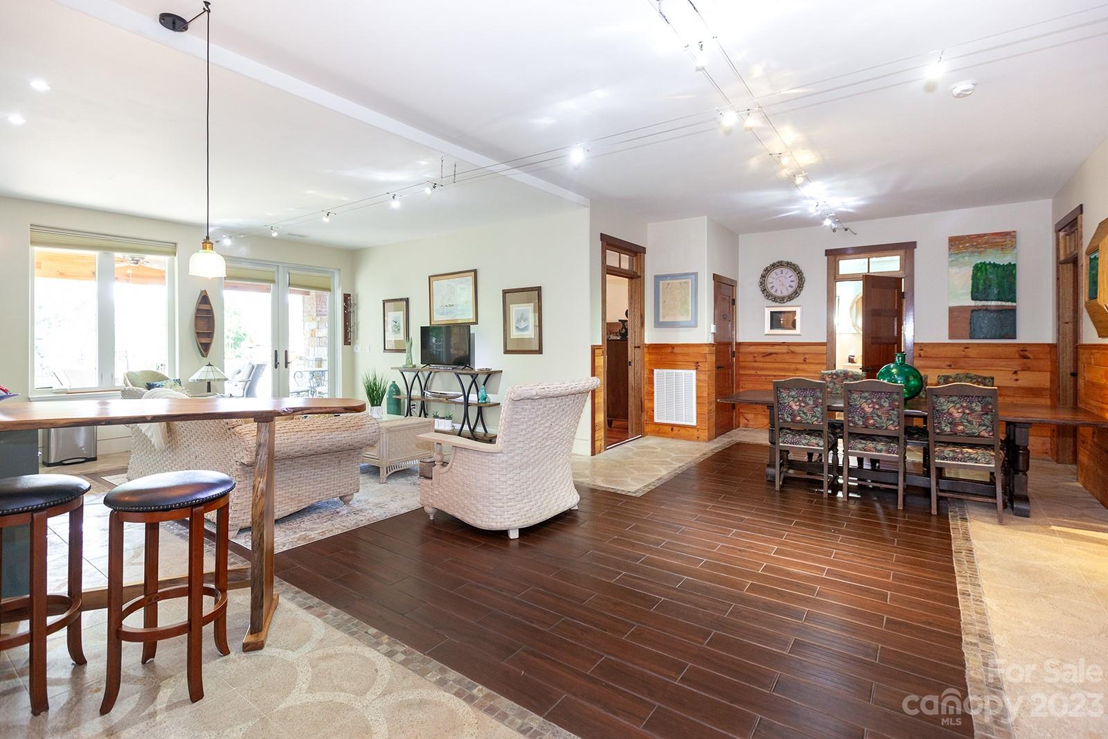 5239 Mallard Point Road Lake Wylie, SC 29710 - Photo 31 of 47 Gallery Image 31
