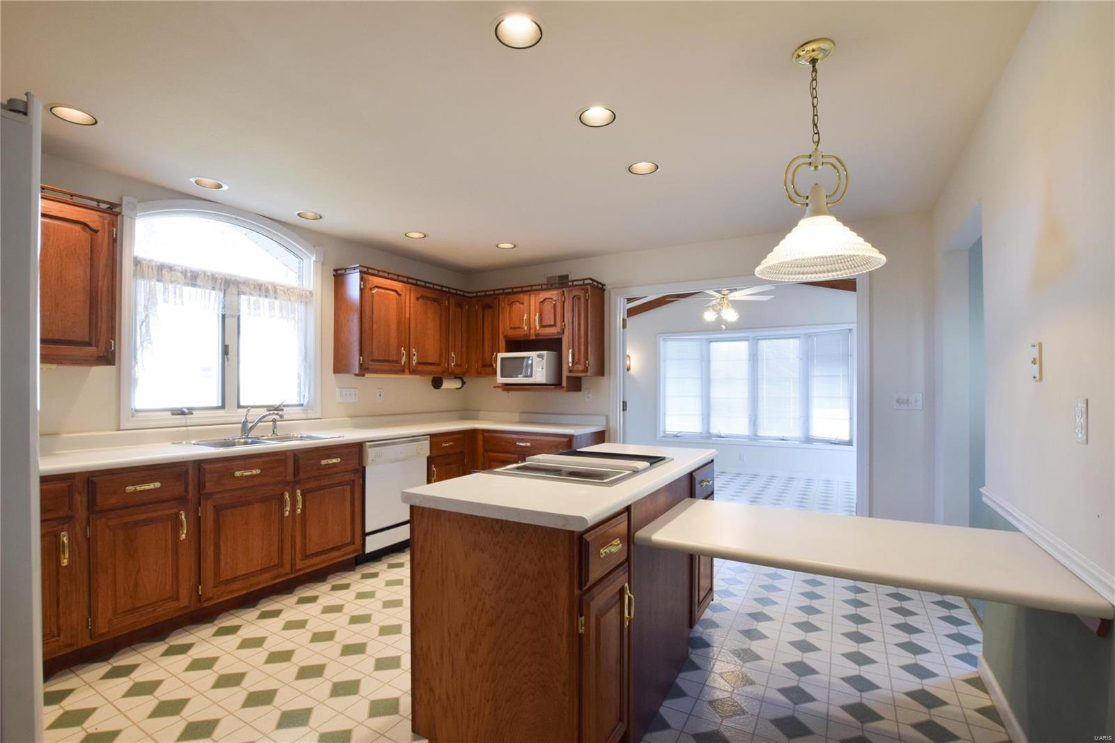 16 Richard Street Waterloo, IL 62298 - Photo 20 of 36 Gallery Image 20