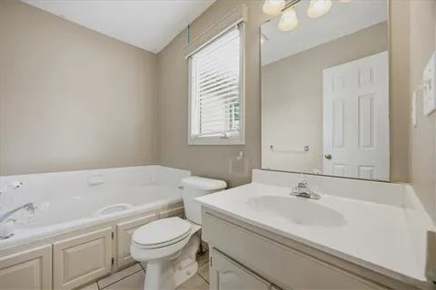 $275,000 | 4807 Northwest 59th Court, Kansas City, MO 64151
