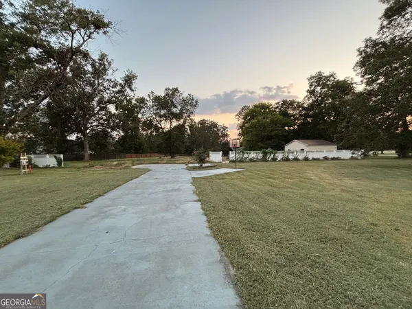 $80,000 | 140 Racetrack Drive, Cochran, GA 31014