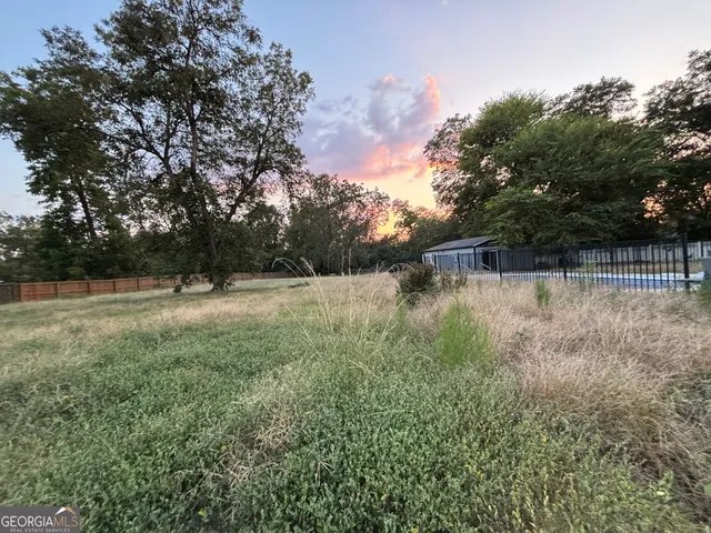 a view of a outdoor space