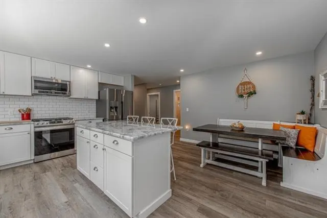 $1,195,000 | 362 Cross Road, Rumney, NH 03266