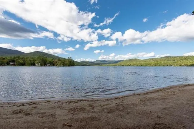 $1,195,000 | 362 Cross Road, Rumney, NH 03266