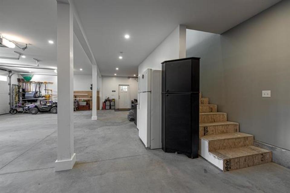 362 Cross Road Rumney, NH 03266 - Photo 33 of 53