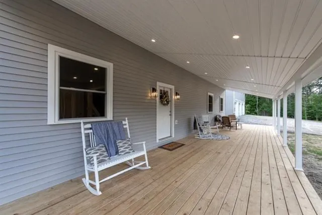 $1,195,000 | 362 Cross Road, Rumney, NH 03266