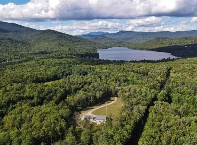 $1,195,000 | 362 Cross Road, Rumney, NH 03266