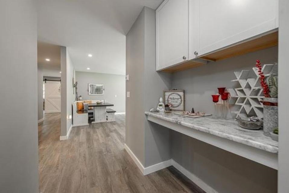 362 Cross Road Rumney, NH 03266 - Photo 9 of 53