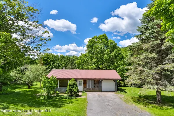 $410,000 | 52 Loretta Lane, Ashland, NY 12496