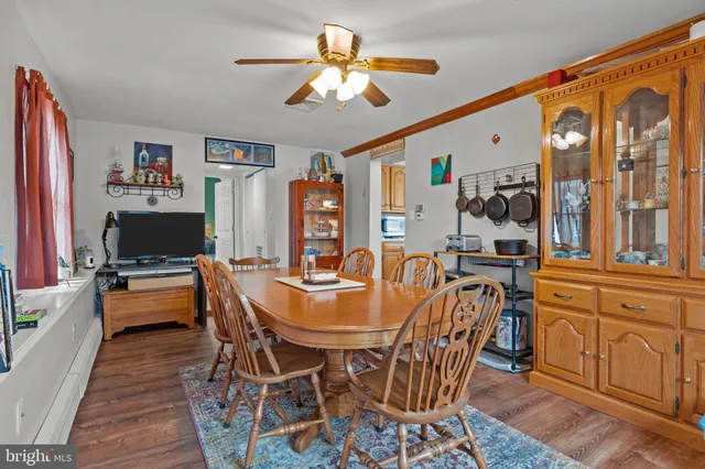 $350,000 | 20 Fireside Lane, Levittown, PA 19055