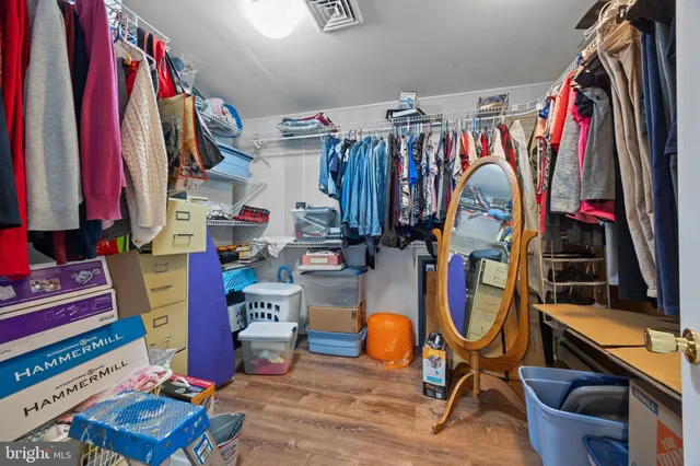 $350,000 | 20 Fireside Lane, Levittown, PA 19055