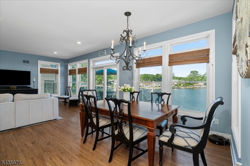 41 East Shore Road Denville, NJ 07834 - Photo 16 of 37