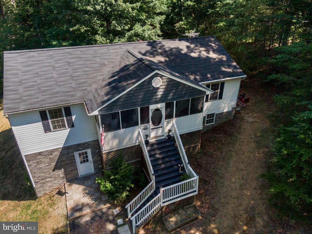 512 Decatur Road Stafford, VA 22554 - Photo 3 of 37 Gallery Image 3