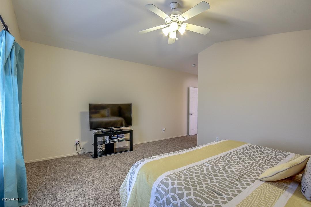 3837 South Joshua Tree Lane Gilbert, AZ 85297 - Photo 32 of 43 MASTER BEDROOM 2