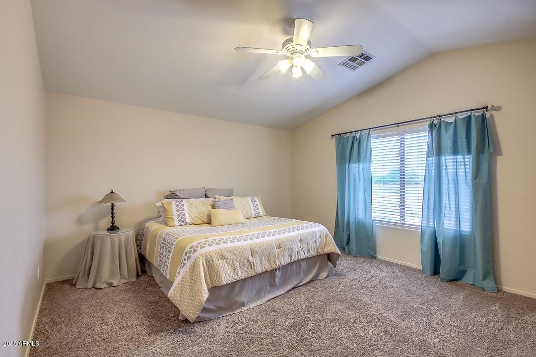3837 South Joshua Tree Lane Gilbert, AZ 85297 - Photo 4 of 43 MASTER BEDROOM