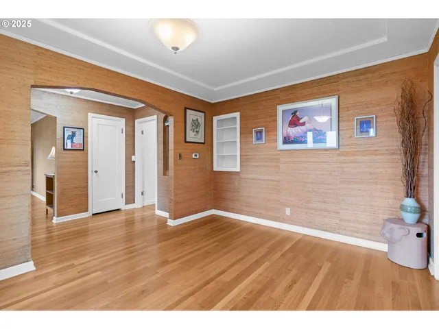 $670,000 | 4703 North Willamette Boulevard, Portland, OR 97203