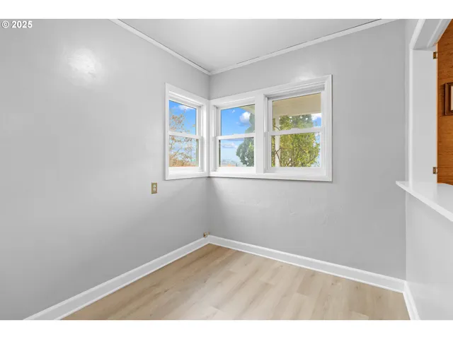 $670,000 | 4703 North Willamette Boulevard, Portland, OR 97203