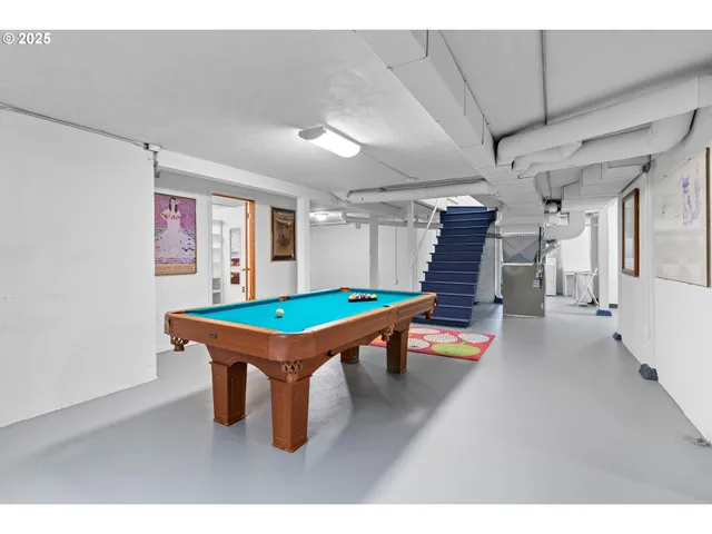 $670,000 | 4703 North Willamette Boulevard, Portland, OR 97203