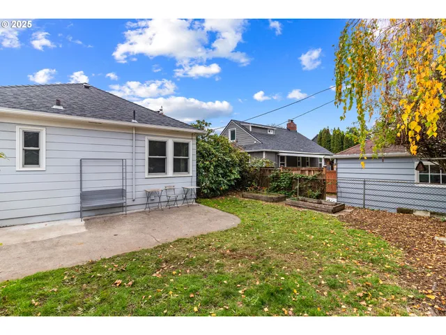 $670,000 | 4703 North Willamette Boulevard, Portland, OR 97203