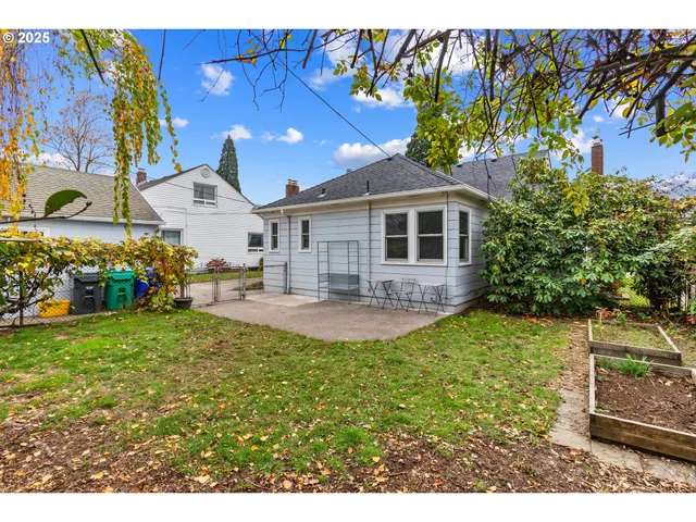 $670,000 | 4703 North Willamette Boulevard, Portland, OR 97203