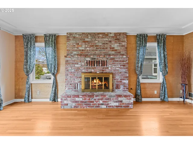 $670,000 | 4703 North Willamette Boulevard, Portland, OR 97203