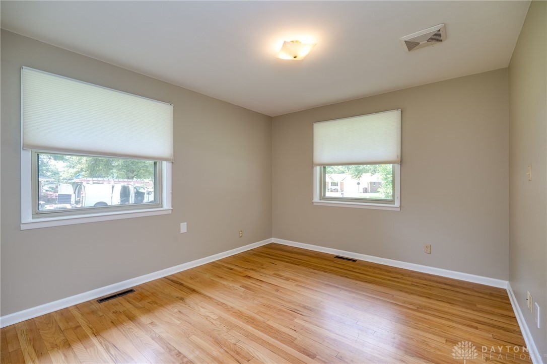 6044 Waterloo Road Dayton, OH 45459 - Photo 27 of 47 Gallery Image 27