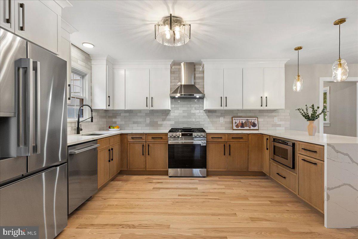 132 West Welling Avenue Pennington, NJ 08534 - Photo 8 of 32