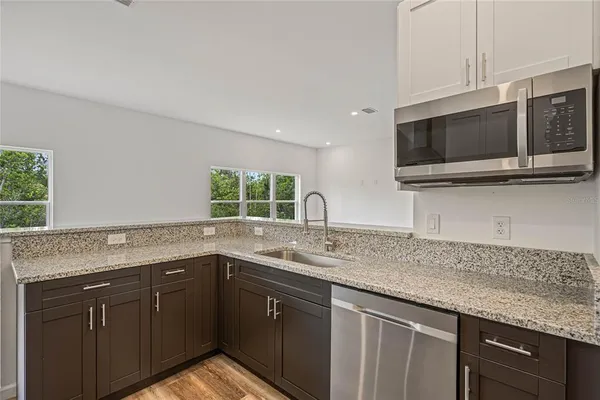 $2,700 | 8001 Leonardo Street, Sebring, FL 33872