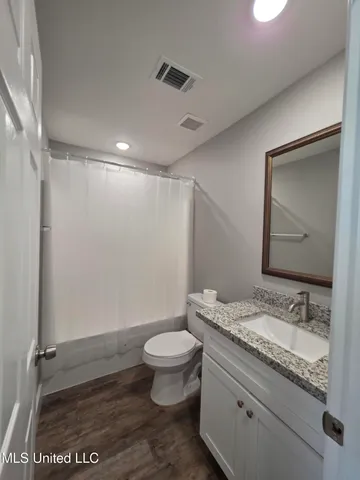 $2,970 | 107 East Orchard Loop, Unit 107, D'Iberville, MS 39540