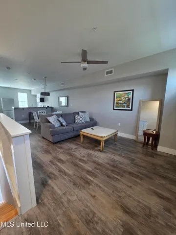 $2,970 | 107 East Orchard Loop, Unit 107, D'Iberville, MS 39540