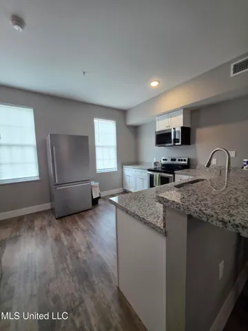 $2,970 | 107 East Orchard Loop, Unit 107, D'Iberville, MS 39540