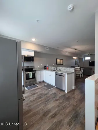 $2,970 | 107 East Orchard Loop, Unit 107, D'Iberville, MS 39540