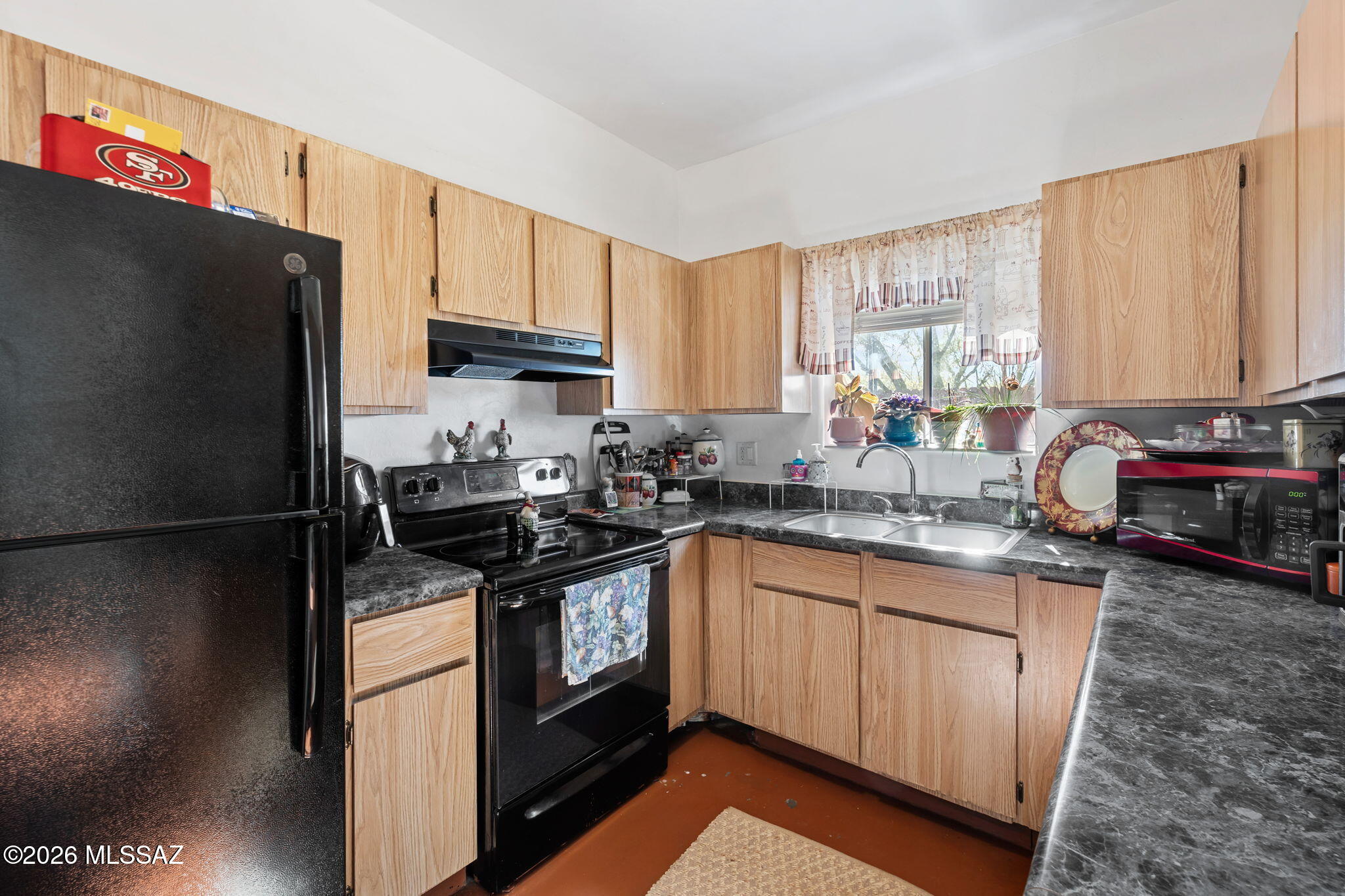 3524 South Mission Road, Unit 3 Tucson, AZ 85713 - Photo 13 of 33