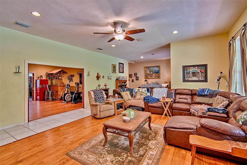 15522 Southwest 75th Street Archer, FL 32618 - Photo 12 of 54